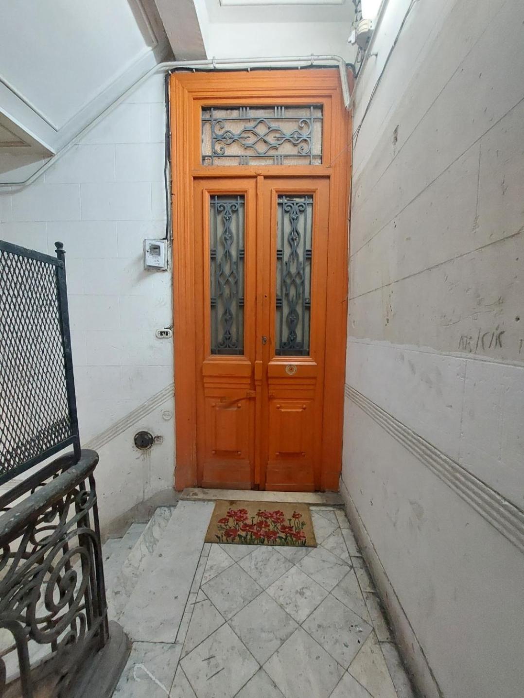 Arab Hostel, Welcoming All Solo And Groups Travellers But, Unmarried Couples Not Allowed อเล็กซานเดรีย ภายนอก รูปภาพ