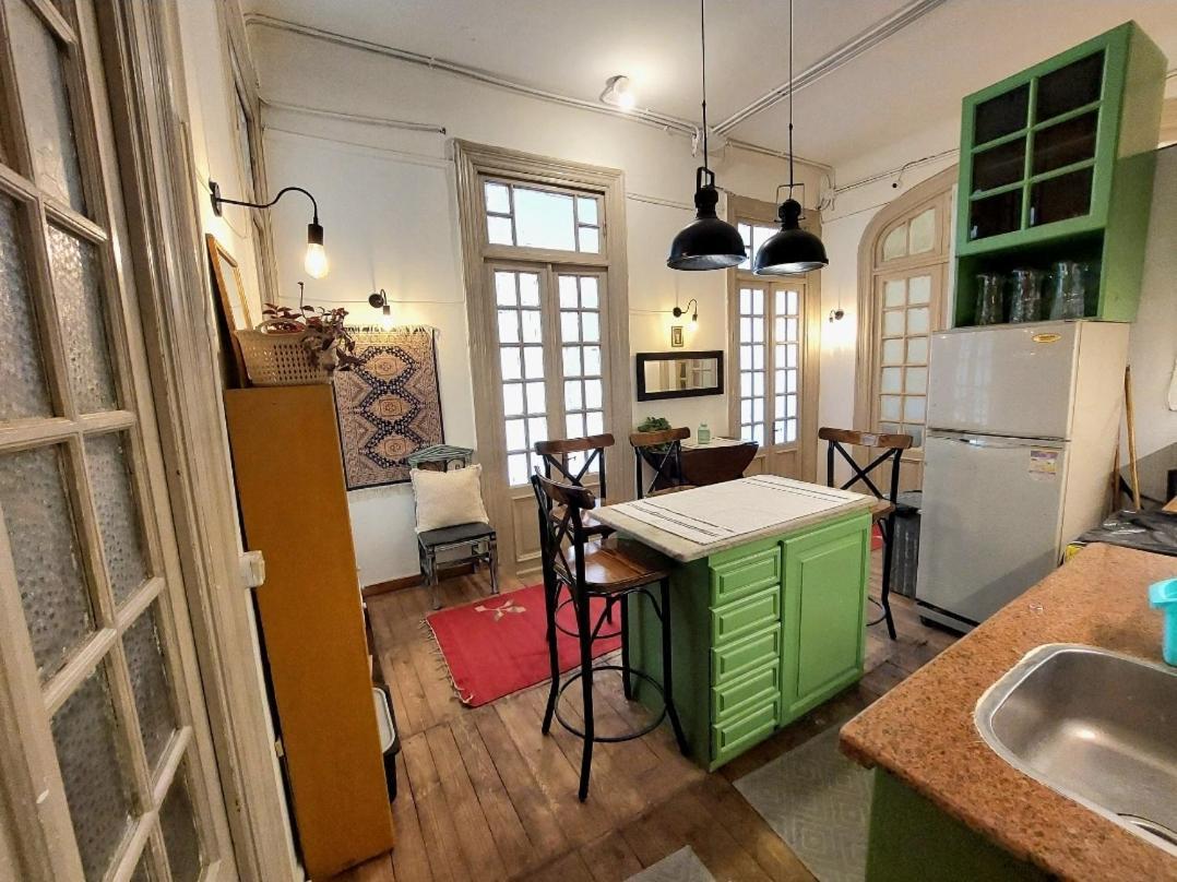 Arab Hostel, Welcoming All Solo And Groups Travellers But, Unmarried Couples Not Allowed อเล็กซานเดรีย ภายนอก รูปภาพ