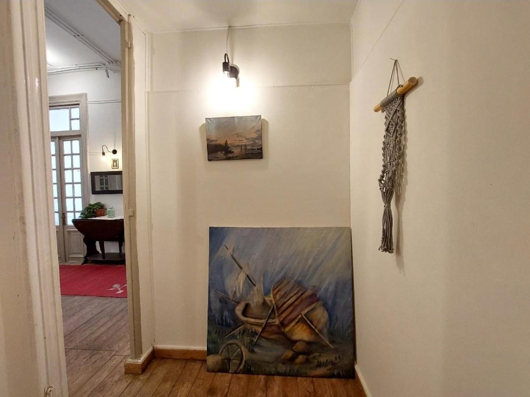 Arab Hostel, Welcoming All Solo And Groups Travellers But, Unmarried Couples Not Allowed อเล็กซานเดรีย ภายนอก รูปภาพ