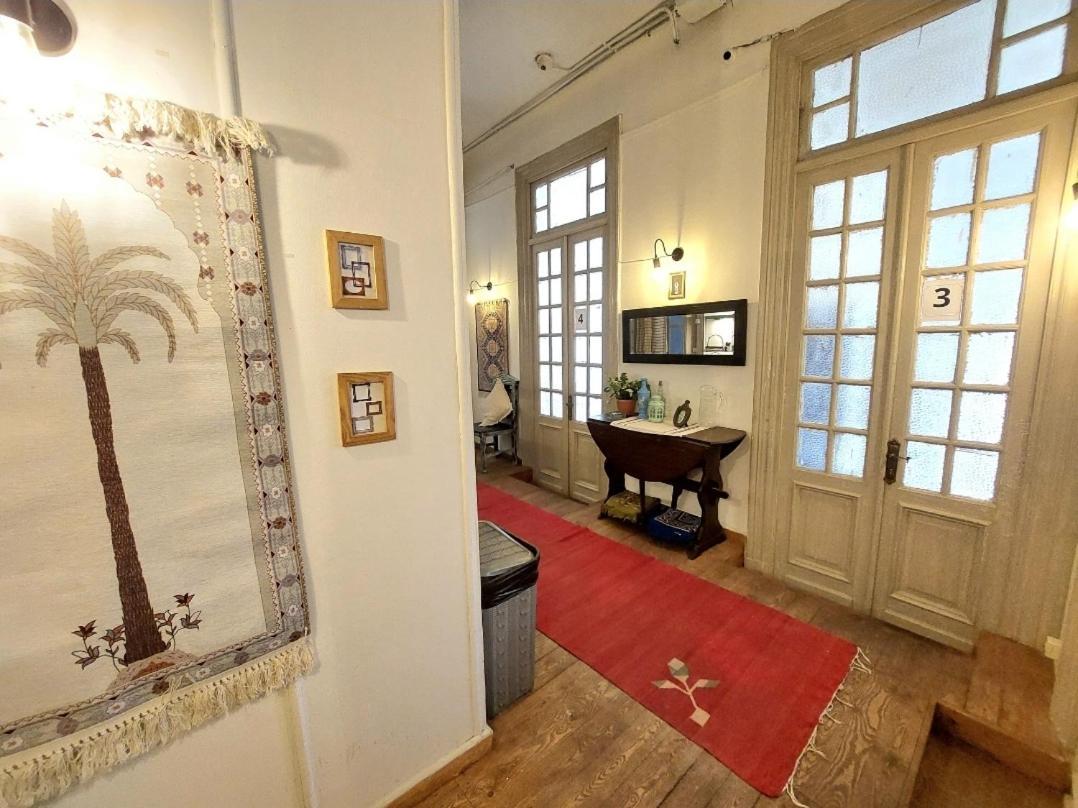 Arab Hostel, Welcoming All Solo And Groups Travellers But, Unmarried Couples Not Allowed อเล็กซานเดรีย ภายนอก รูปภาพ